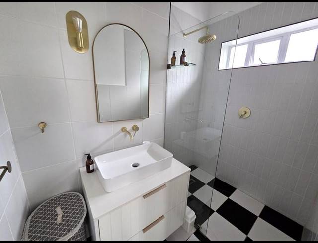 2 BEDROOM PROPERTY TO RENT IN WALMER ESTATE